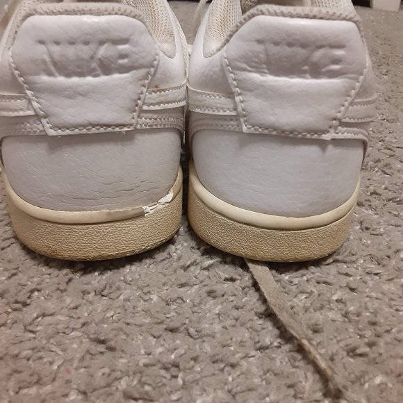 Women's Size 8 Nike Court Vision White Low - Picture 12 of 16